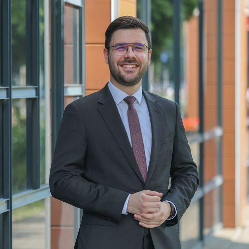  Fabian Meier